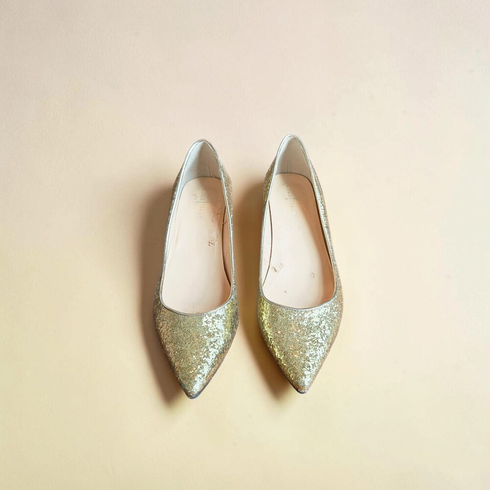 Cole Haan Glitter Pointed-Toe Kitten Heels [Gold, 7]